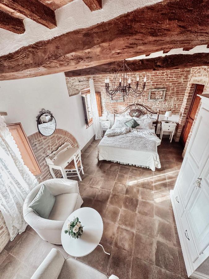 Bed and Breakfast Antica Torre Del Borgo Чертальдо Екстер'єр фото