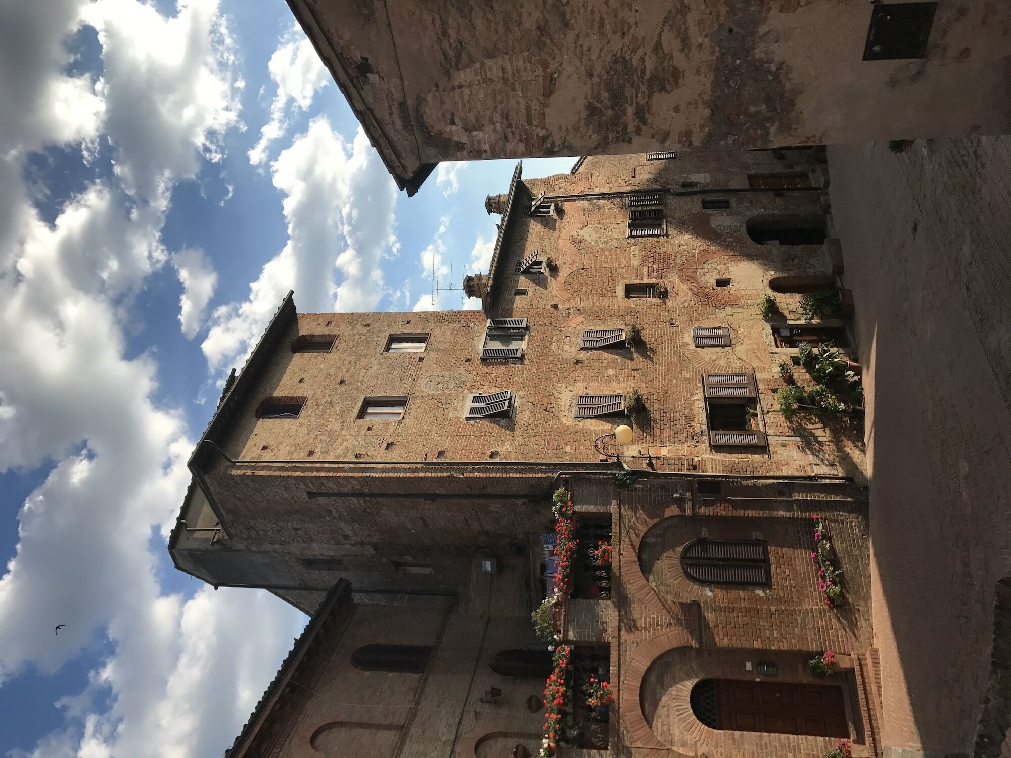 Bed and Breakfast Antica Torre Del Borgo Чертальдо Екстер'єр фото
